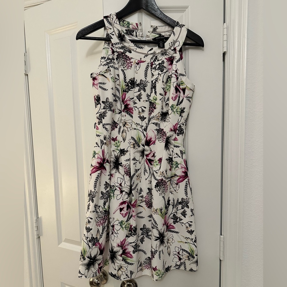 Floral Sleeveless Dress